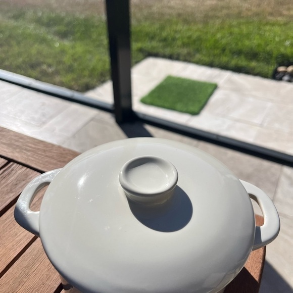 Mini Round Ceramic Cocotte Set - Picture 11 of 12